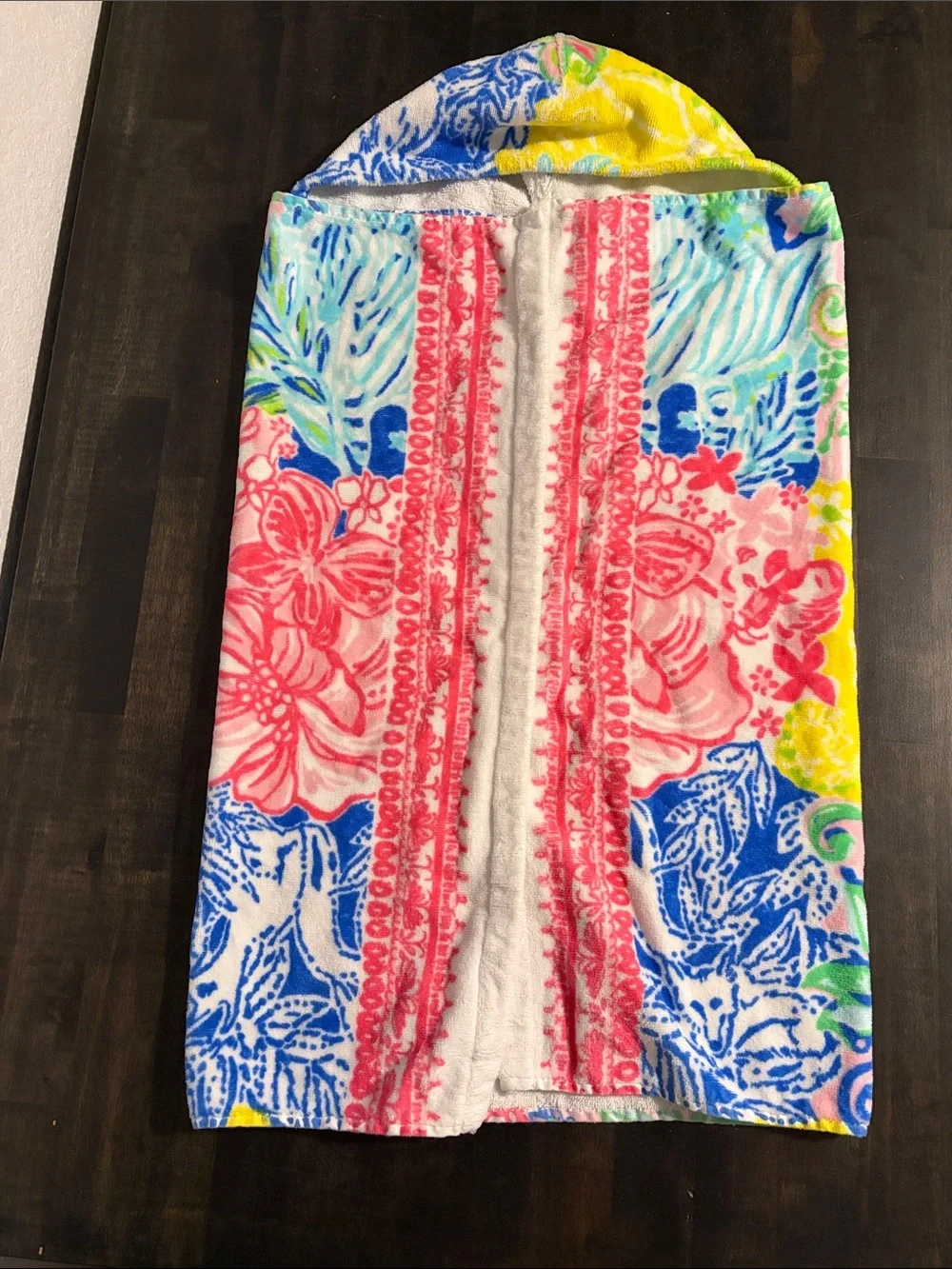 Pottery Barn Kids Lily Pulitzer Multi Color Hooded Towel Floral & Foxes